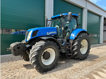 Tracteur agricole NEW HOLLAND T7.250