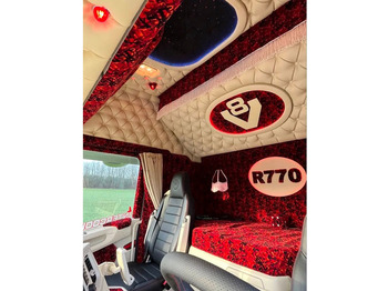 Tracteur routier Scania R770 V8 NGS Special Interior. Only 110000 km. Air/ Air suspensiom. Hydr, system.: photos 3
