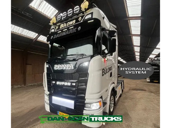 Tracteur routier SCANIA S