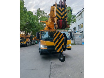 Grue mobile XCMG XCT130