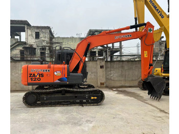 Pelle sur chenille HITACHI ZX120