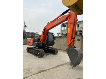 Pelle sur chenille HITACHI ZX120