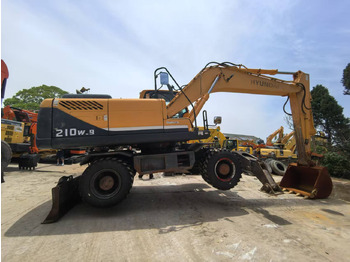 Pelle sur pneus Hyundai 210w-9 wheel excavator: photos 4