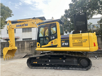 Pelle sur chenille KOMATSU PC210