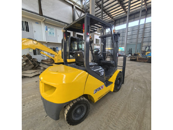 Chariot élévateur diesel Komatsu FD30 Forklift: photos 5