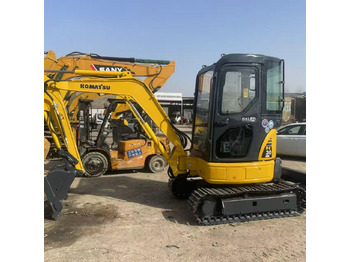 Pelle sur chenille KOMATSU PC30