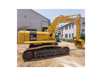 Pelle sur chenille KOMATSU PC300-7