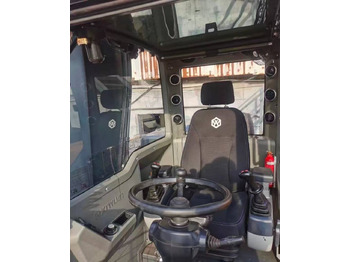 Pelle sur pneus 新源 75: photos 5