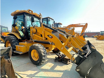 Tractopelle CAT 420 F: photos 2