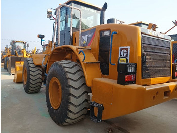 Chargeuse sur pneus CATERPILLAR 966H