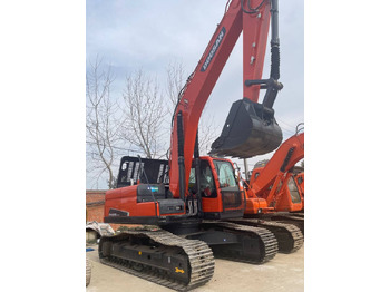 Pelle sur chenille DOOSAN DX225LCA