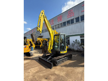 Pelle sur chenille YANMAR