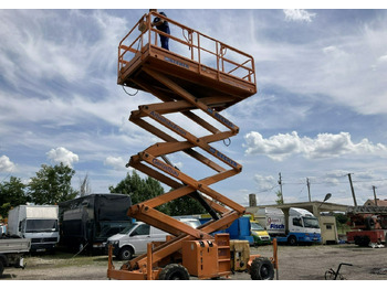 Inna Inny Podnośnik nożycowy Haulotte H15SDX 4x4 podpory 6905 mg 15 metrów en crédit-bail Inna Inny Podnośnik nożycowy Haulotte H15SDX 4x4 podpory 6905 mg 15 metrów: photos 5