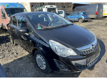 Voiture à hayon OPEL