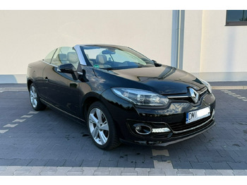 Voiture RENAULT