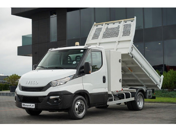 Utilitaire benne IVECO