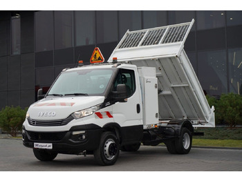 Utilitaire benne IVECO Daily