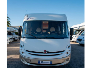 Camping-car intégral BÜRSTNER