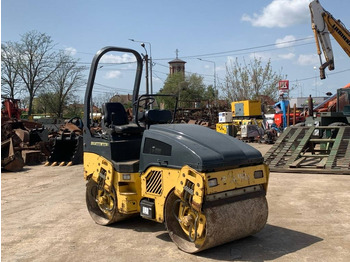Rouleau compresseur BOMAG