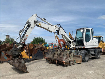 Pelle sur pneus LIEBHERR A 311