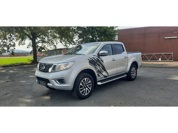 Voiture NISSAN Navara