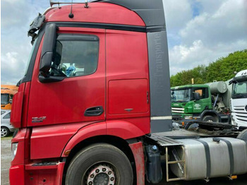 Tracteur routier Mercedes-Benz 1842 Actros MP4 G.Haus/Hochdach Vollbaust: photos 3