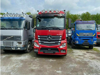 Tracteur routier Mercedes-Benz 1842 Actros MP4 G.Haus/Hochdach Vollbaust: photos 2