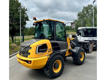 Chargeuse sur pneus Volvo L 25 Electric: photos 3 Chargeuse sur pneus Volvo L 25 Electric: photos 3