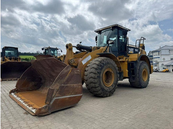 Chargeuse sur pneus CATERPILLAR 966K