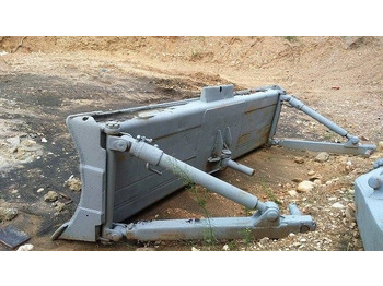 Lame pour Engins de chantier CAT D9G/D9H: photos 3