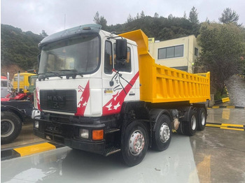 Camion benne MAN 35.422: photos 2