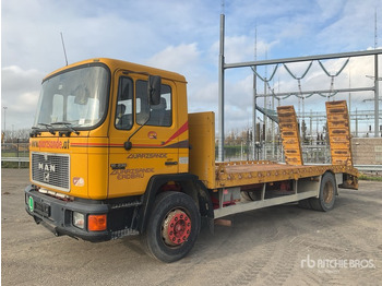 Camion plateau MAN 18.232