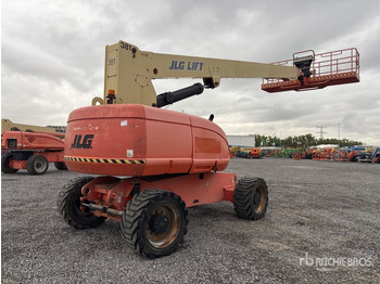 Nacelle télescopique JLG
