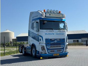 Tracteur routier VOLVO FH16 750