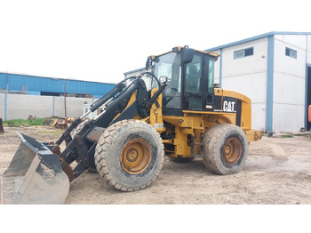 Chargeuse sur pneus CATERPILLAR