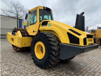 Compacteur à pieds de mouton/ Monocylindre BOMAG