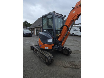 Hitachi ZX 35 U-2  en crédit-bail Hitachi ZX 35 U-2: photos 5