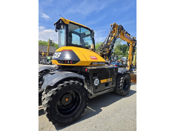 Pelle sur pneus JCB 110 W: photos 4