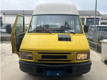 Bus scolaire IVECO