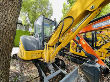 Pelle KOMATSU PC55