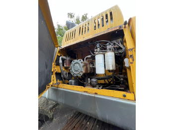 Pelle sur pneus VOLVO EC380DL: photos 3