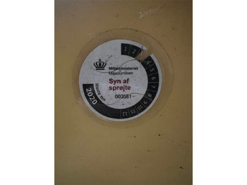 Pulvé porté Hardi 800 L MED 12 BOM: photos 5 Pulvé porté Hardi 800 L MED 12 BOM: photos 5