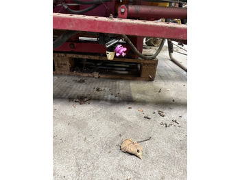 Pulvé porté Hardi 800 L MED 12 BOM: photos 3 Pulvé porté Hardi 800 L MED 12 BOM: photos 3