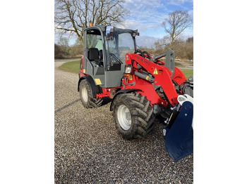 Valet de ferme Weidemann 2070 LP: photos 2