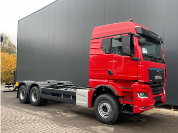 Châssis cabine MAN TGX 33.510 6X4 BL: photos 2