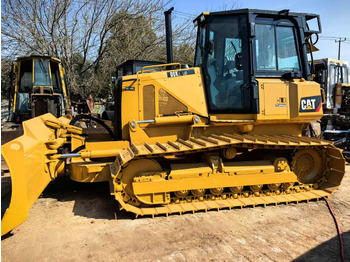 Bulldozer CATERPILLAR D6