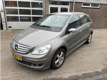 Voiture MERCEDES-BENZ
