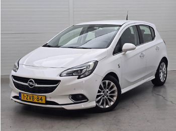 Voiture à hayon OPEL