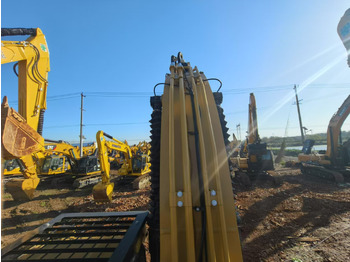 Pelle sur chenille CATERPILLAR 330D: photos 4 Pelle sur chenille CATERPILLAR 330D: photos 4