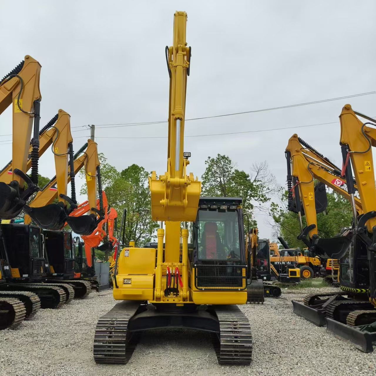 Pelle sur chenille KOMATSU PC110: photos 3